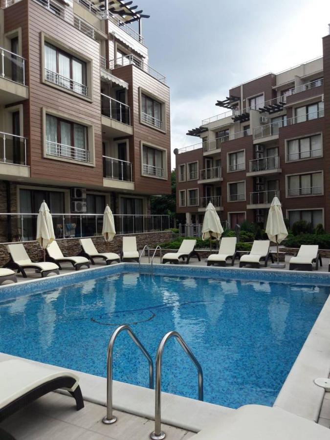 Sea Breeze. Apartment Созопол Екстериор снимка